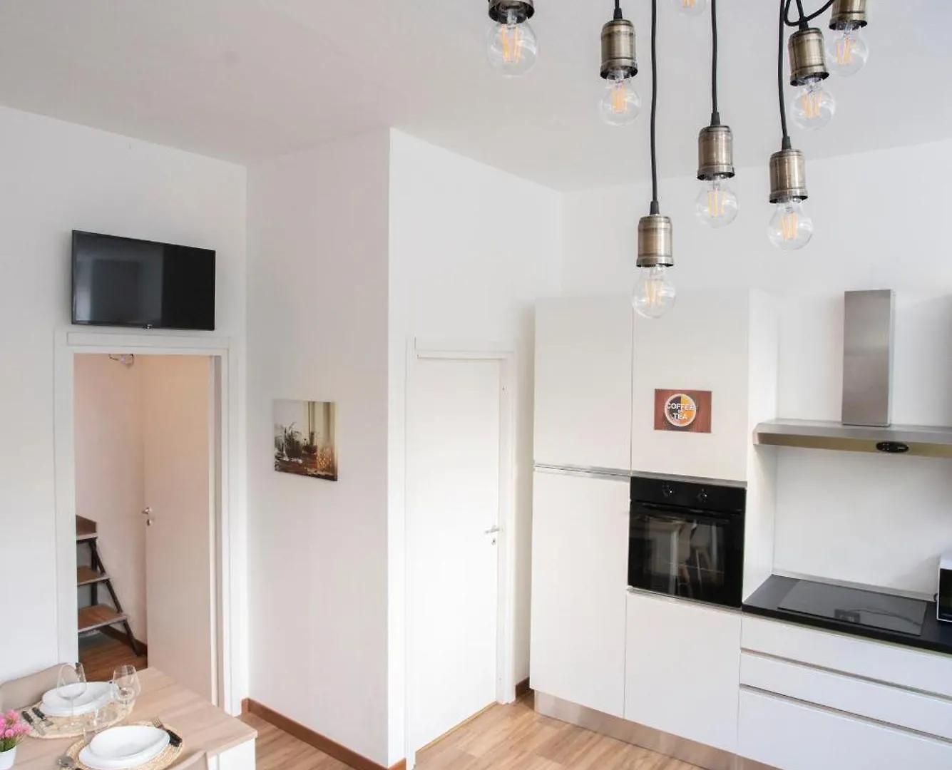 Elegant Sweet Home Suite - Milan, 15 Minute Duomo